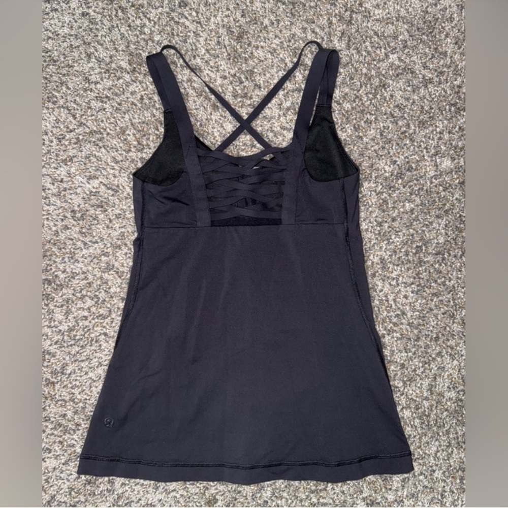 Lululemon hot top street tank SZ 4 - Picture 10 of 11